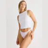 ART.BR EMMA MUSCULOSA CON ESCOTE CERRADO DE ALGODON