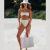 ART.BR DELTA BIKINI TOP CROCHET DE LYCRA PREMIUM Y LESS TIRO ALTO REGULABLE EN LATERAL.