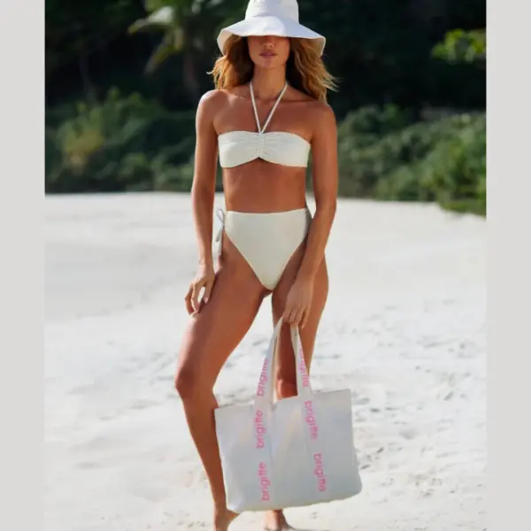 ART.BR DELTA BIKINI TOP CROCHET DE LYCRA PREMIUM Y LESS TIRO ALTO REGULABLE EN LATERAL.